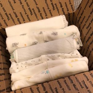 Carter’s Bundle of 6 Onesies and Sleepers